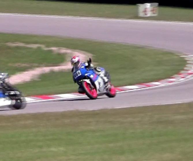 Honda RVF400/NC35 billede 3