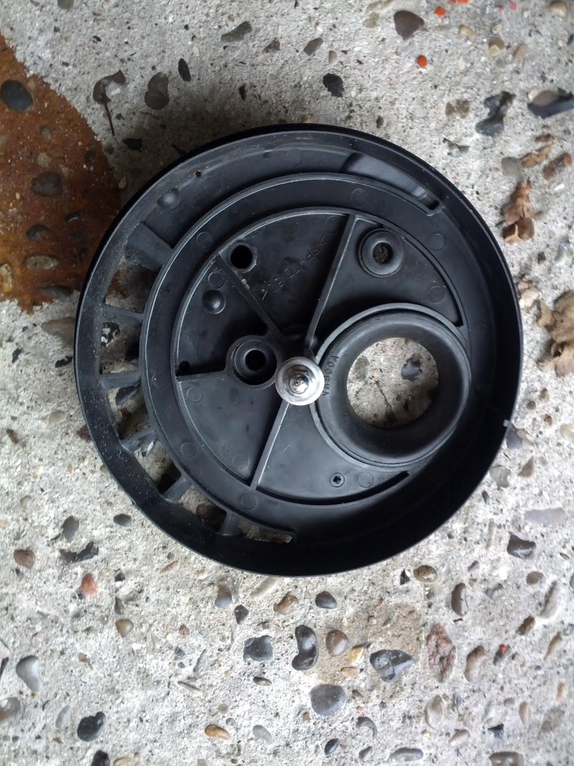 Kawasaki VN800 Classic - Original luftfilterkasse. billede 2