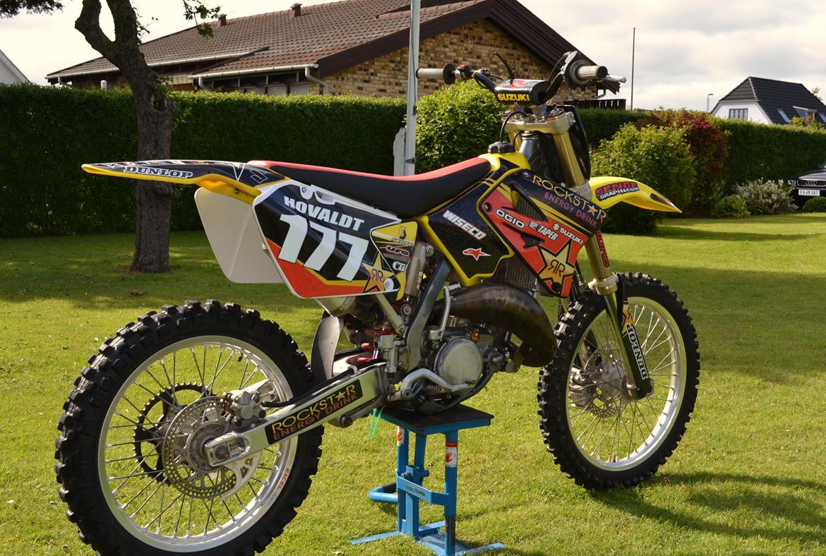 Suzuki RM 125 billede 1