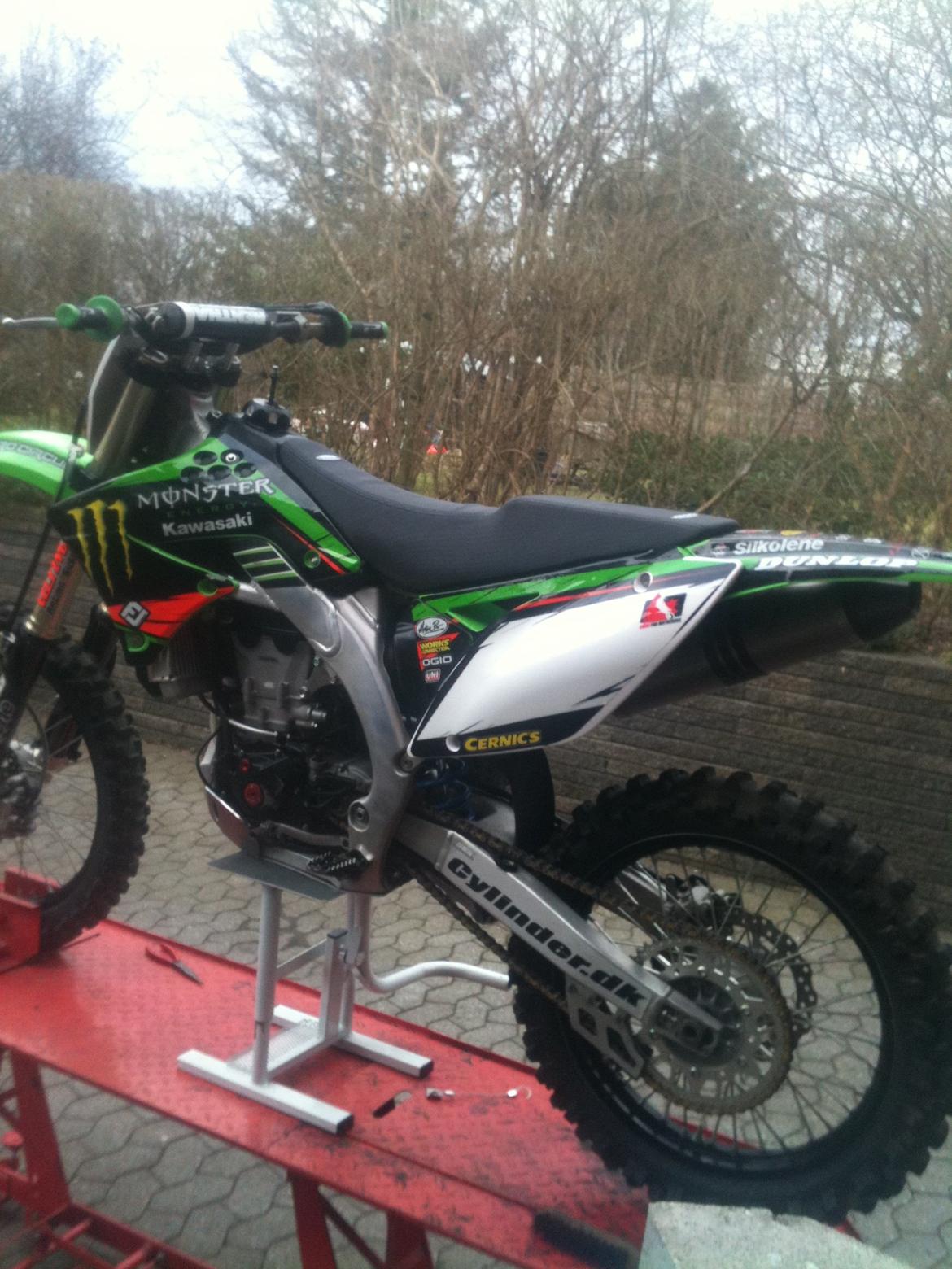 Kawasaki KXF 450 billede 10