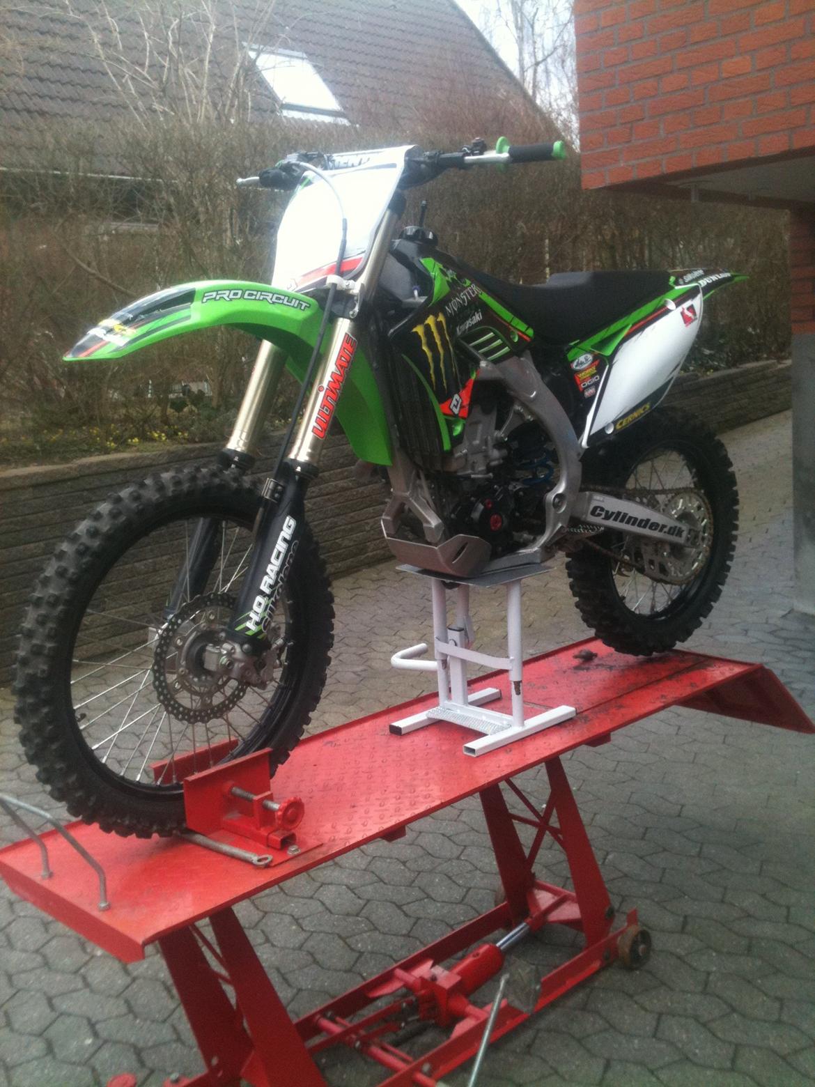 Kawasaki KXF 450 billede 15