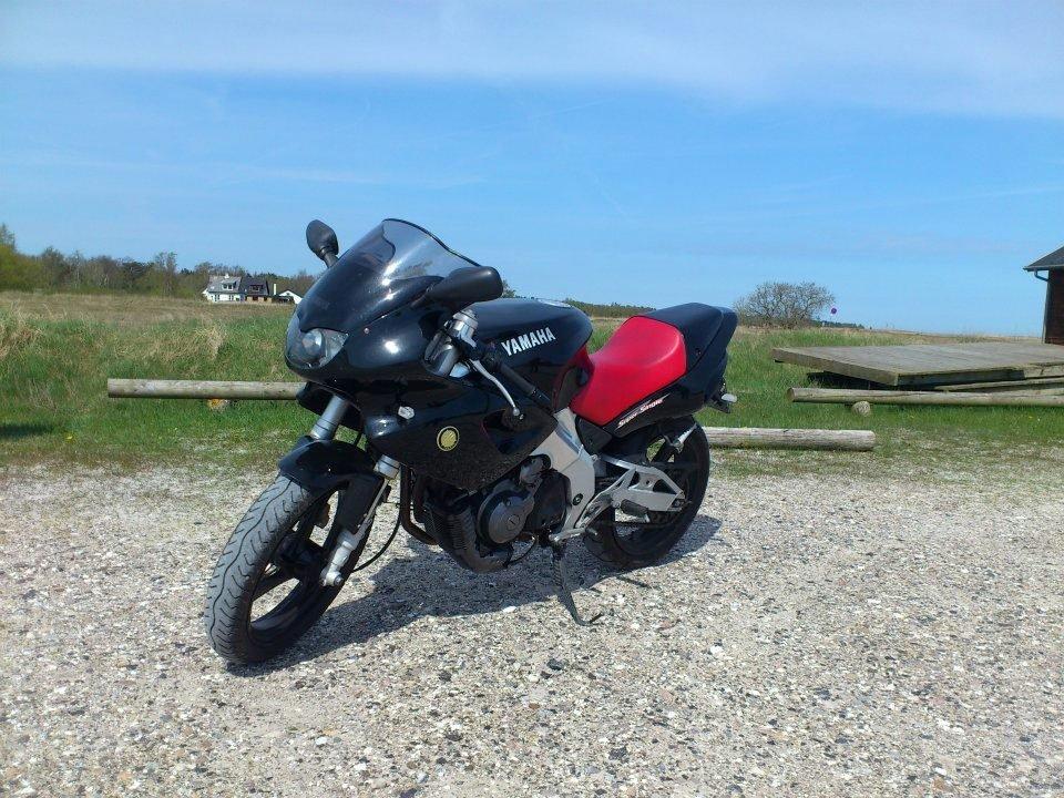 Yamaha SZR 660 billede 1