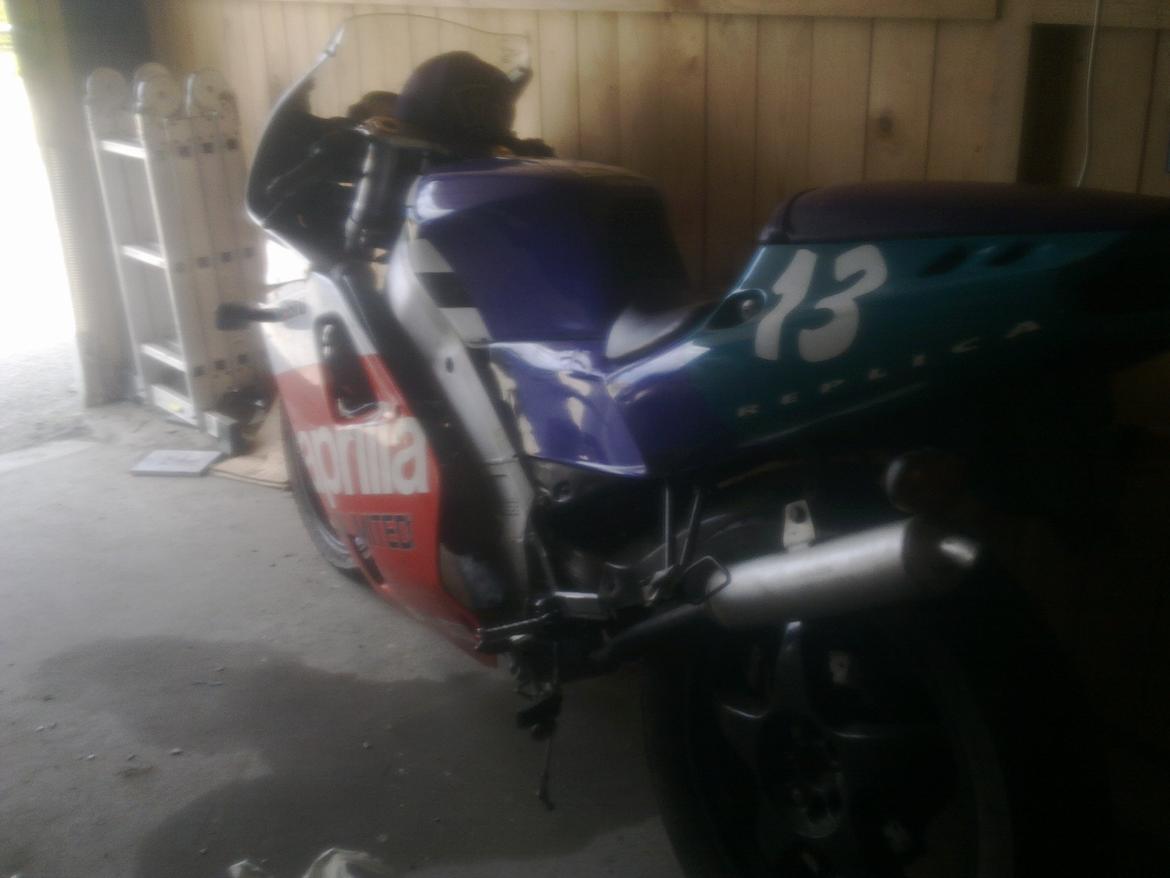 Aprilia Af1 Futura Reggiani Replica billede 12