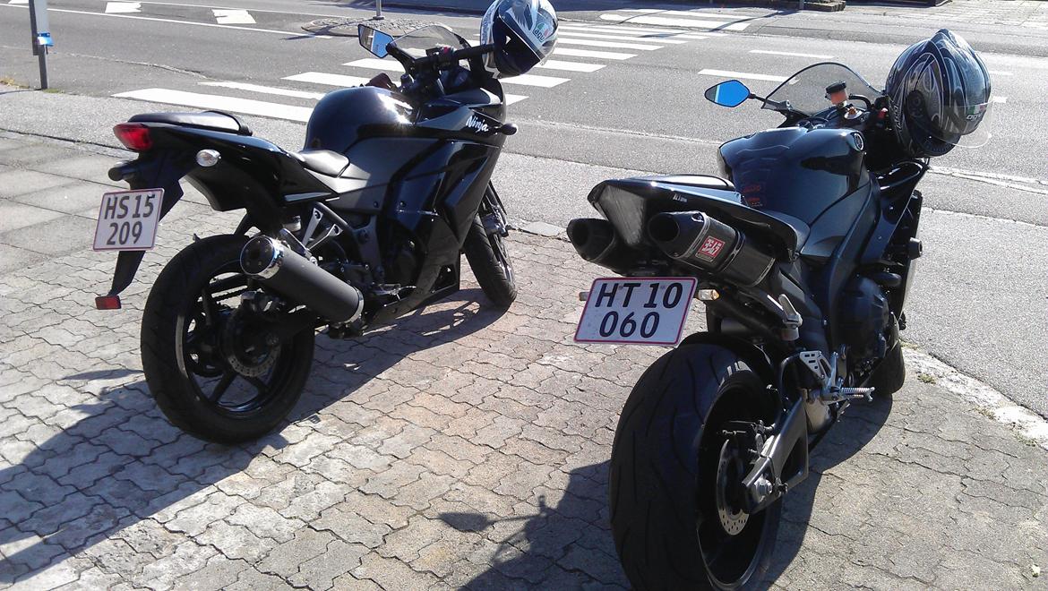 Yamaha yzf r1 *død* billede 16