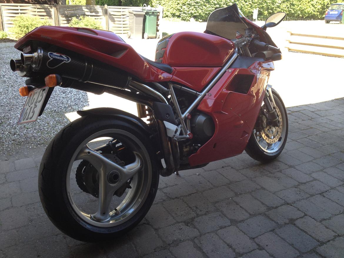 Ducati 916 billede 1