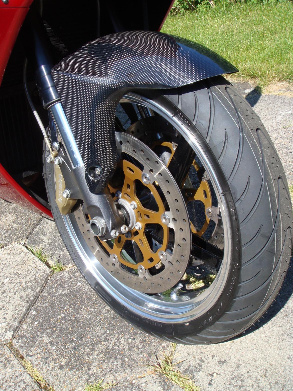 Aprilia RSV 1000R billede 8
