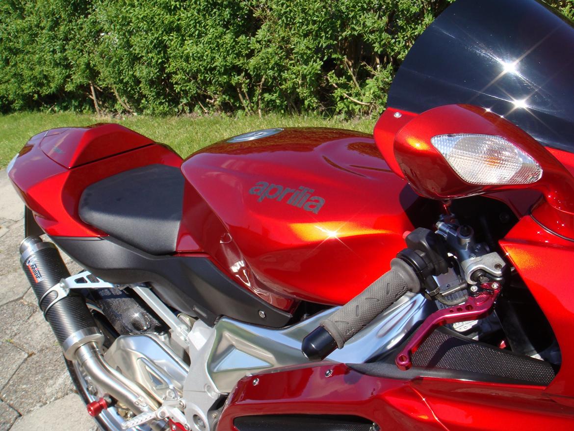 Aprilia RSV 1000R billede 17
