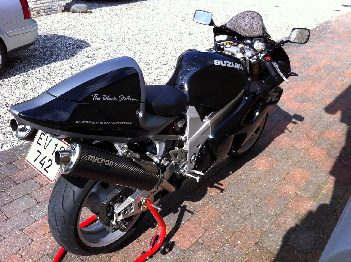 Suzuki TL1000R (Solgt) billede 4