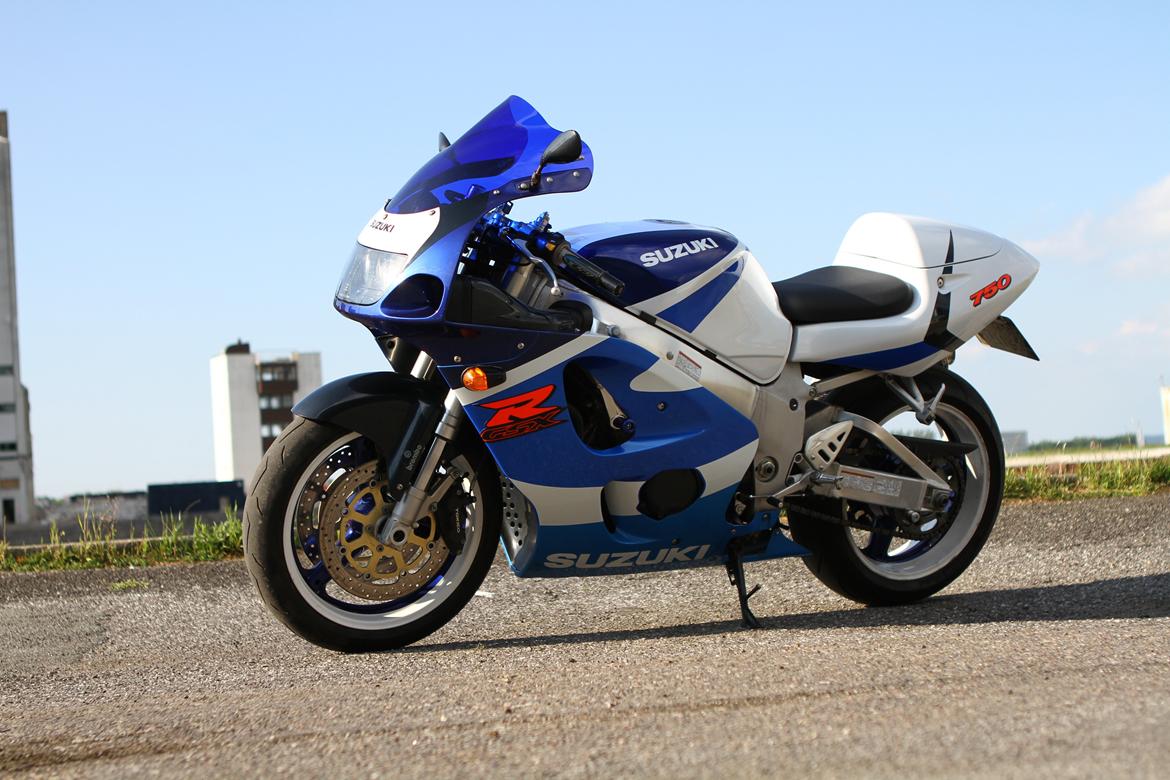 Suzuki GSXR 750 (SOLGT) billede 6