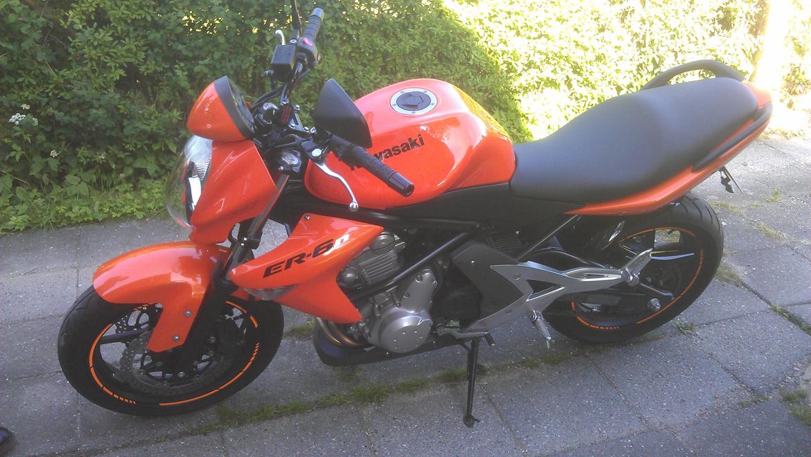 Kawasaki er6n (SOLGT) billede 3