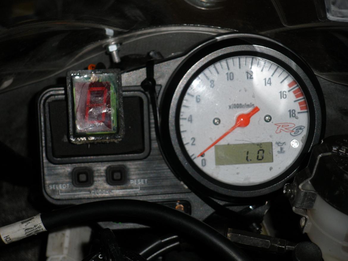 Yamaha YZF R6 billede 2