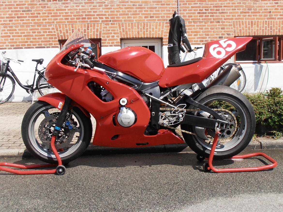 Yamaha YZF R6 billede 6