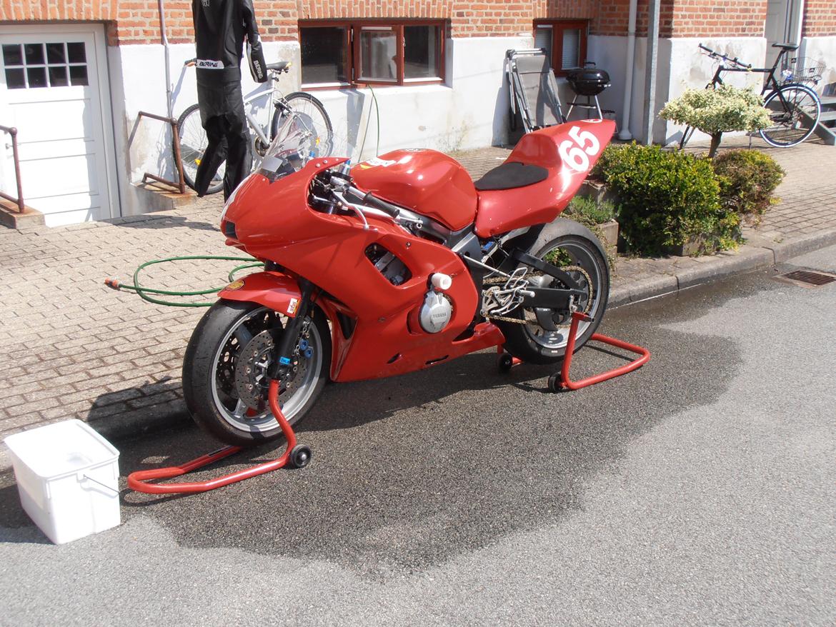 Yamaha YZF R6 billede 9