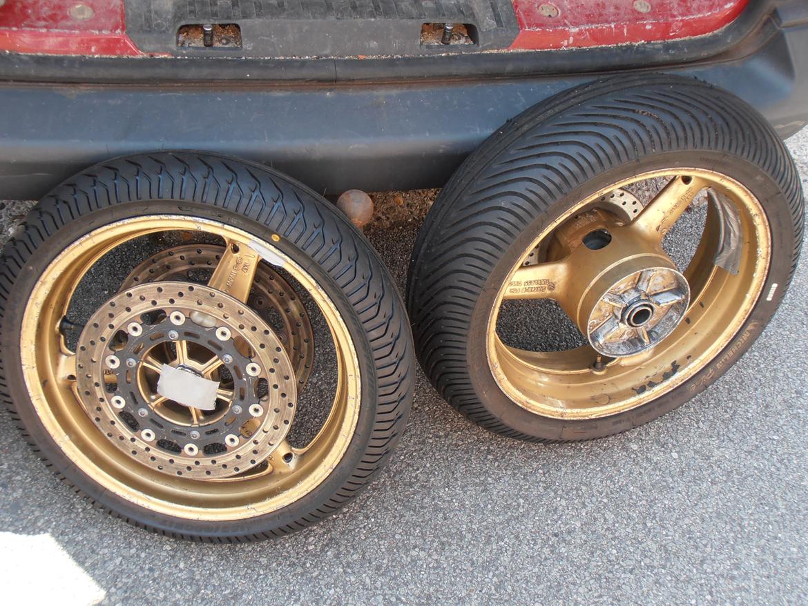 Yamaha YZF R6 billede 11