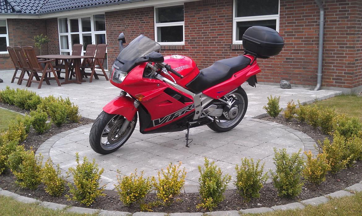 Honda vfr 750 F billede 4