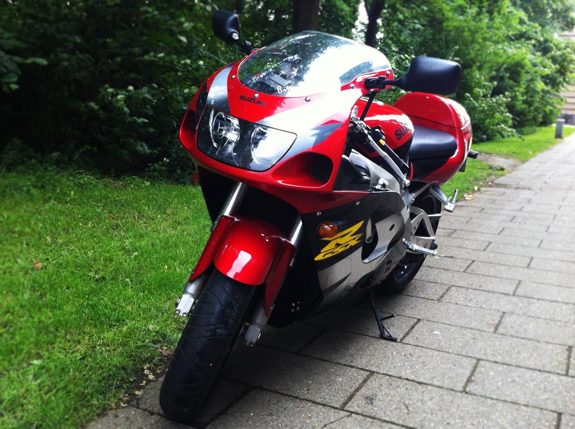 Suzuki GSX-R 750 SRAD billede 5