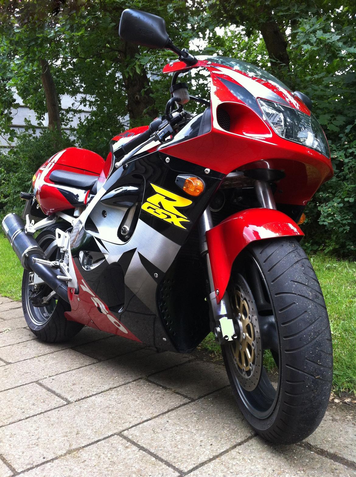 Suzuki GSX-R 750 SRAD billede 6