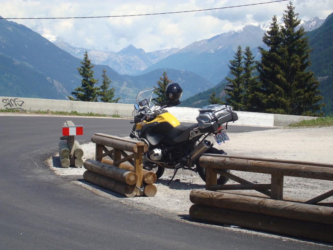 BMW GS 1200 Adventure - Col du Galibier 2,645. Alperne holder  billede 5