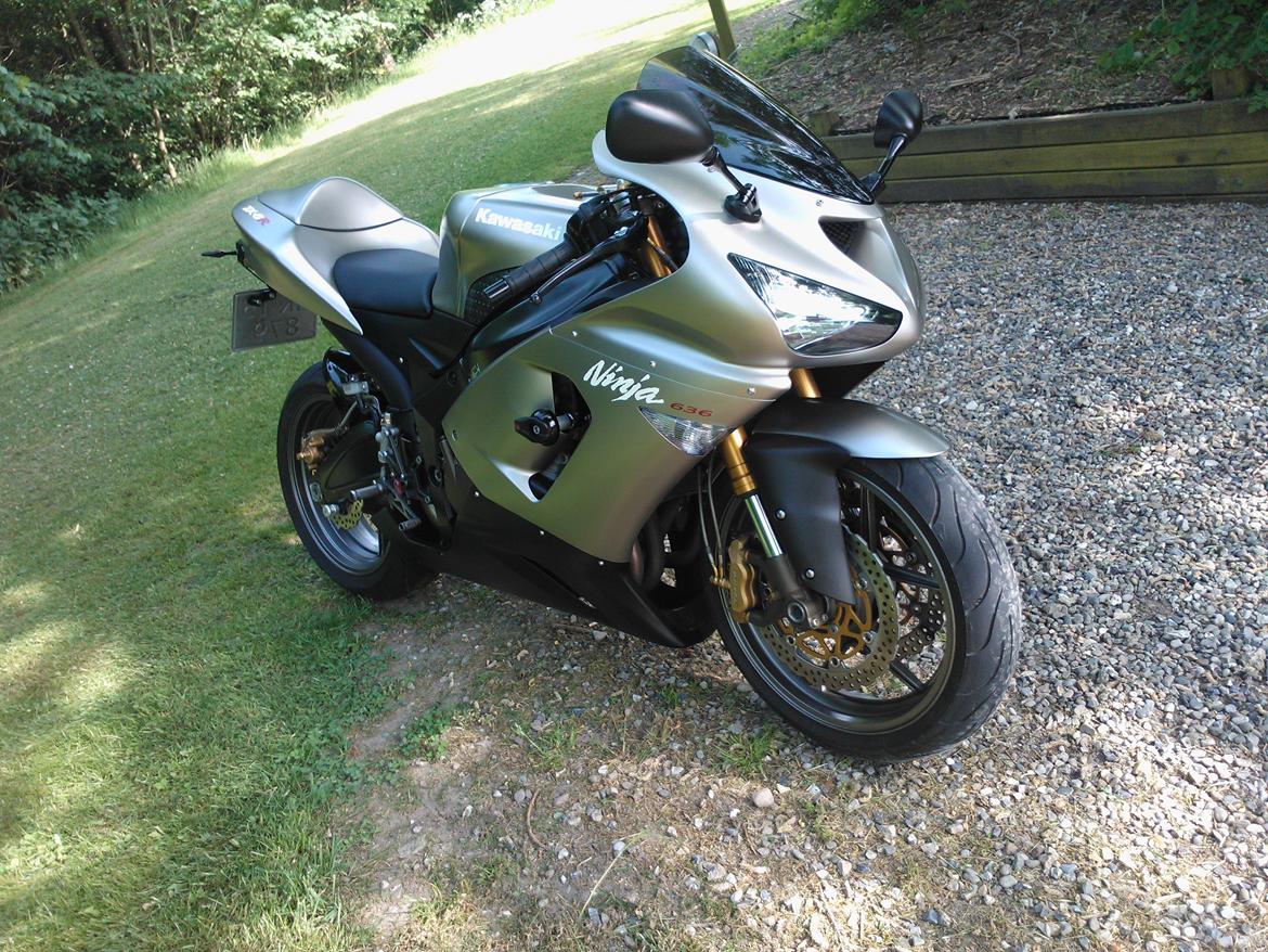Kawasaki Ninja 636 billede 5