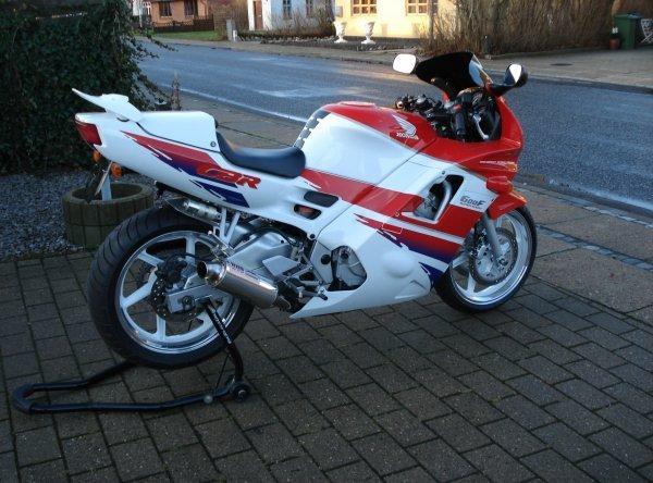 Honda CBR 600 F2 PC25 billede 2