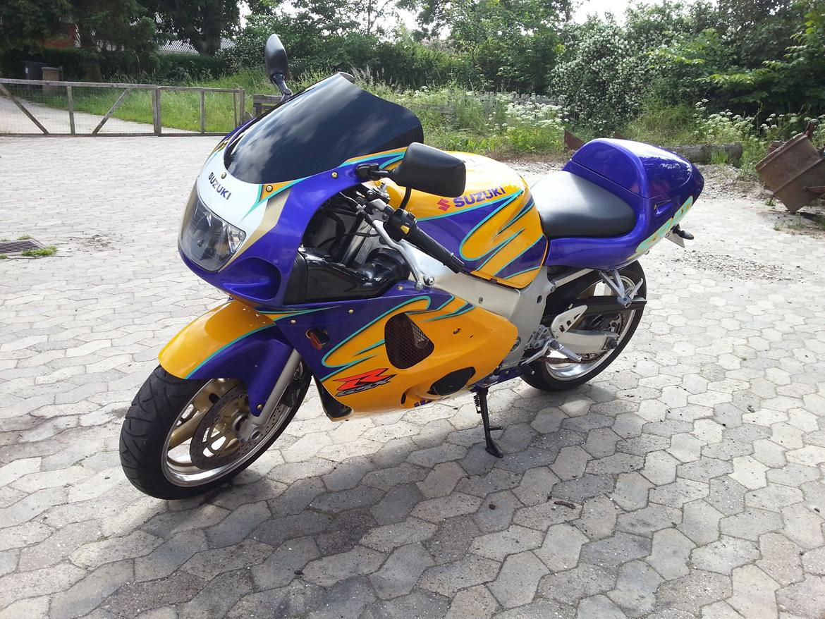 Suzuki GSXR 600 Alstare billede 3