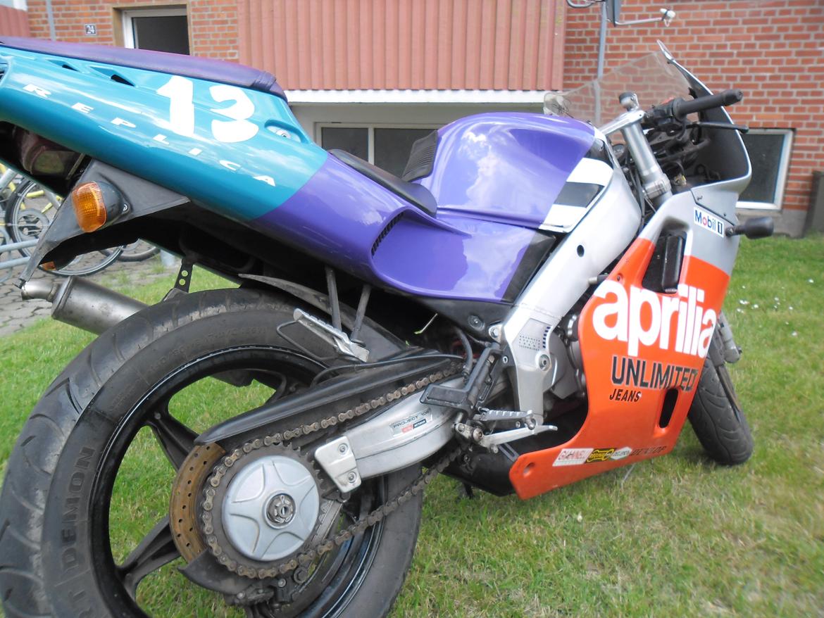 Aprilia Af1 Futura Reggiani Replica billede 6