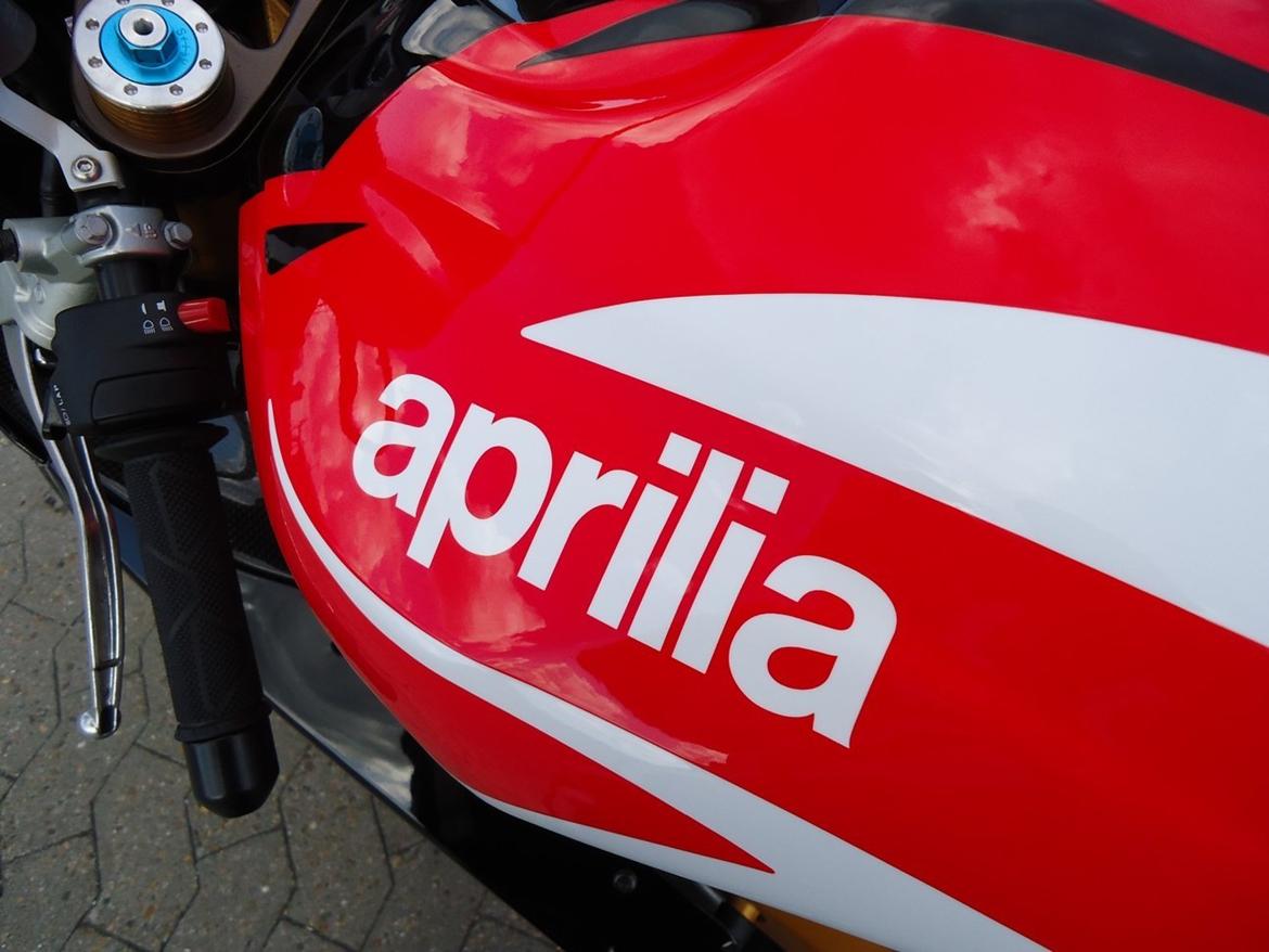 Aprilia RSVR Factory billede 9