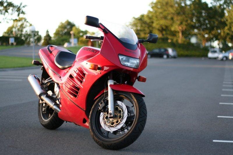Suzuki rf 600 r billede 1