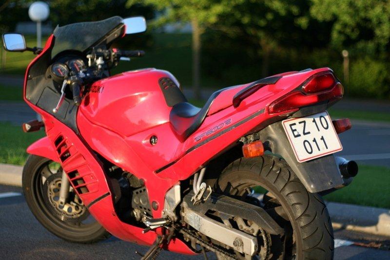 Suzuki rf 600 r billede 5