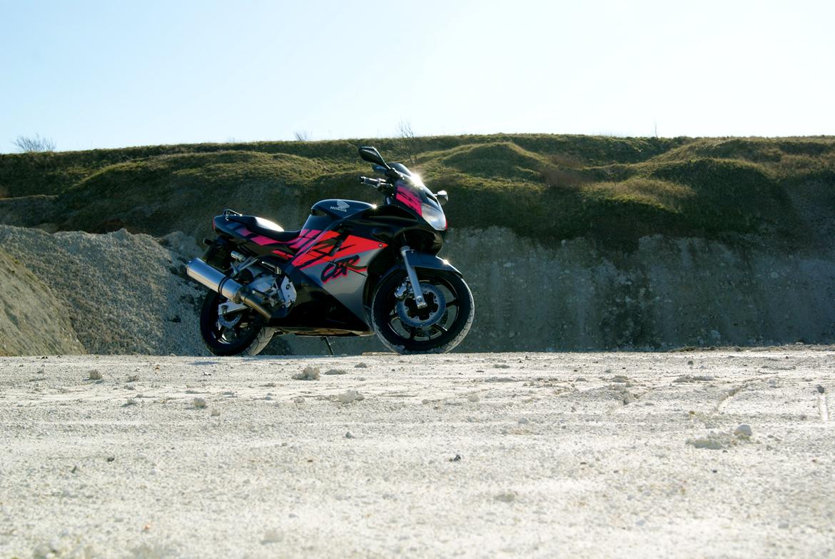 Honda CBR 600 F2  (GIV ET BUD) billede 11