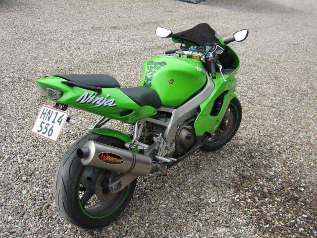 Kawasaki zx9r (solgt) billede 3