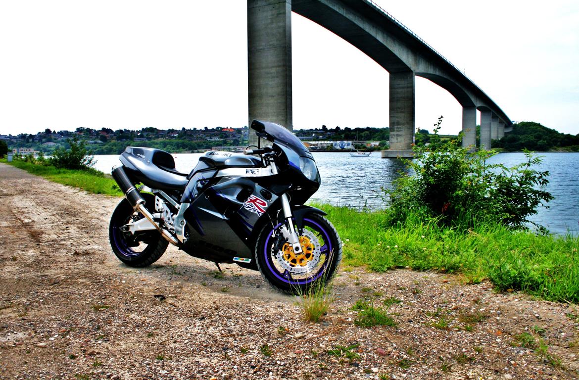 Suzuki GSXR 1100 billede 2
