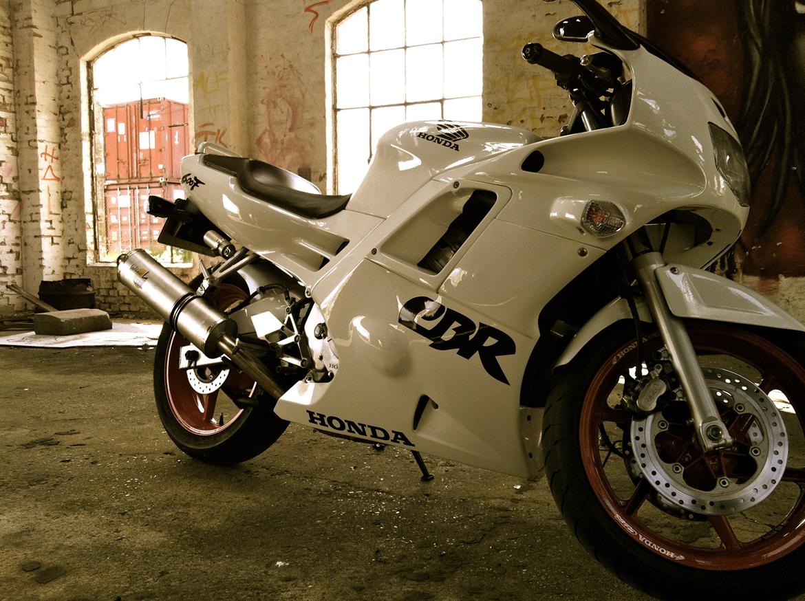 Honda CBR 600 F2 billede 9