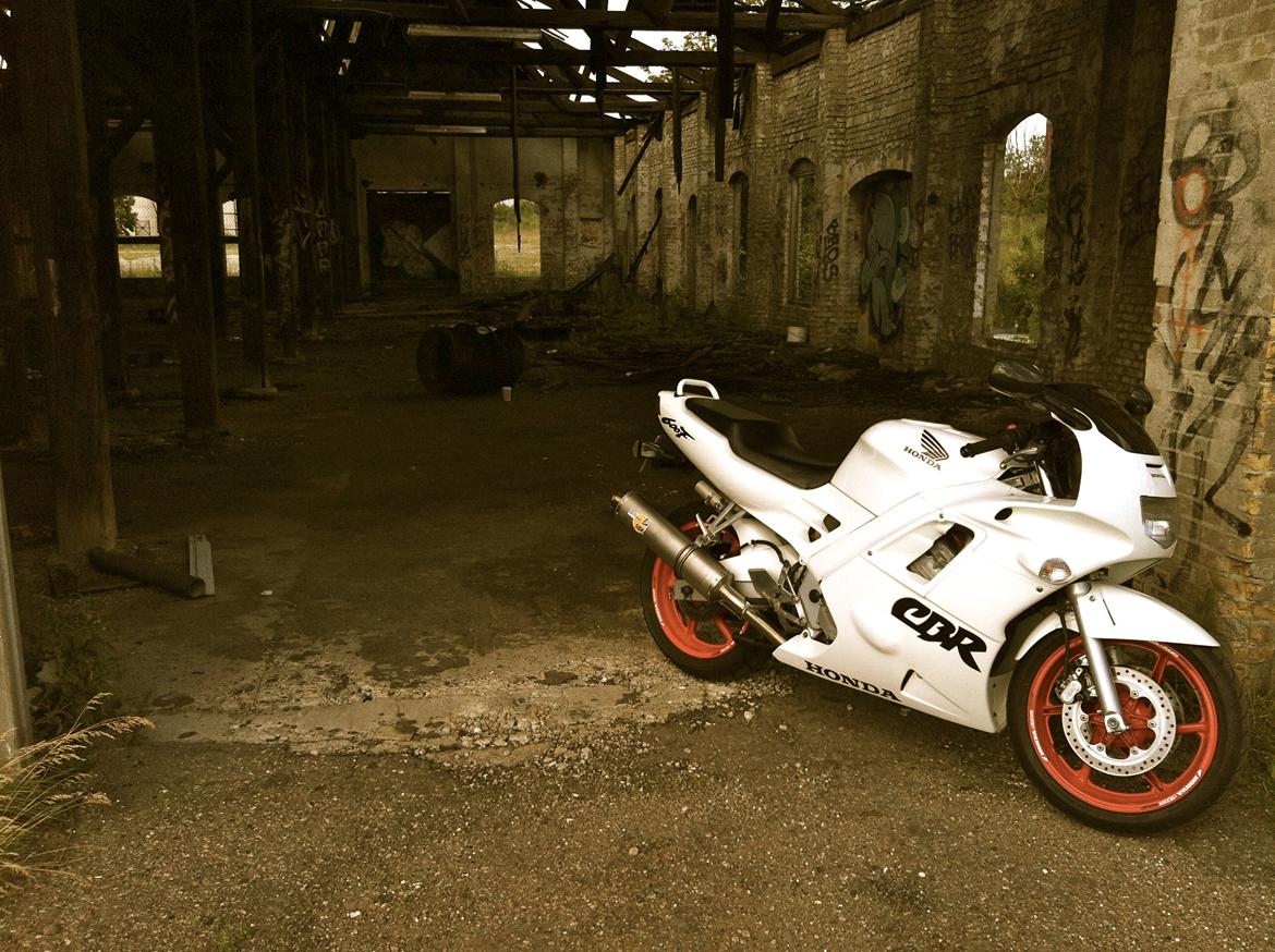 Honda CBR 600 F2 billede 8