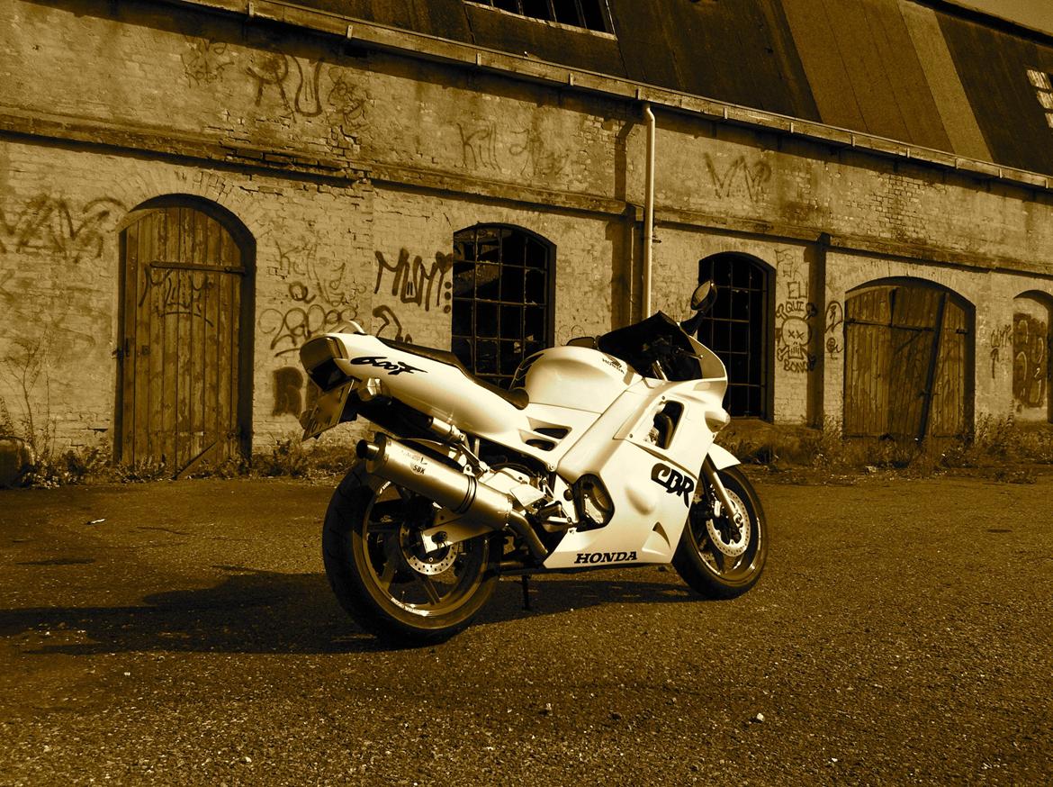 Honda CBR 600 F2 billede 10
