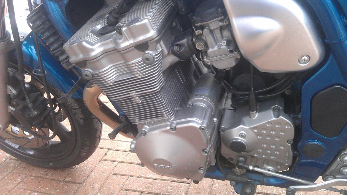 Suzuki GSF600N Bandit billede 3