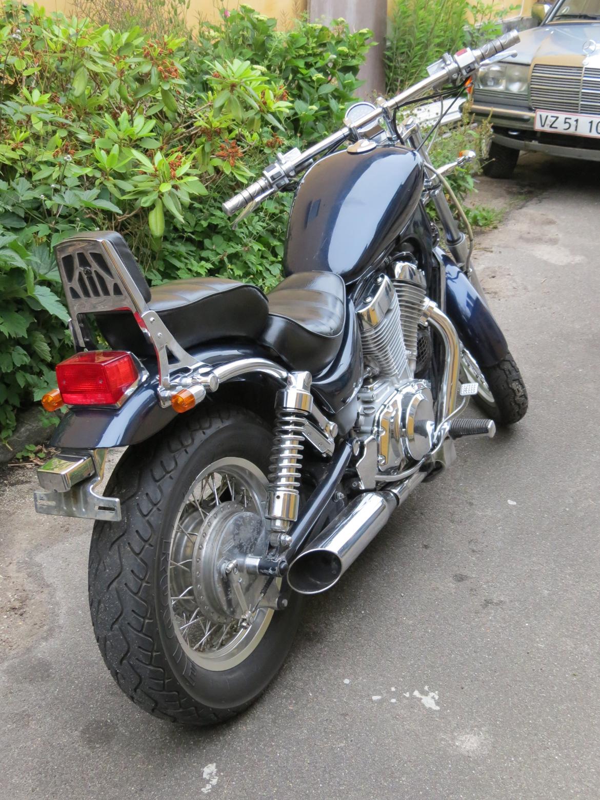 Suzuki Intruder VS700 billede 3