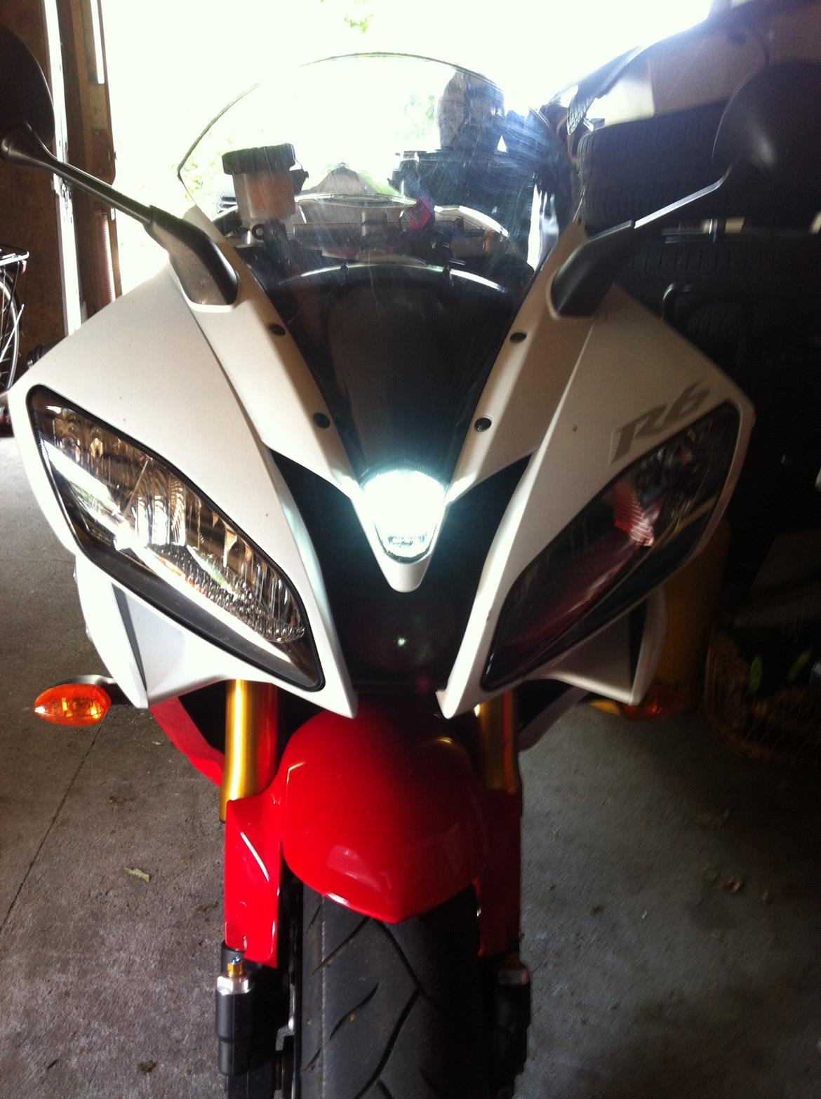 Yamaha R6 billede 12