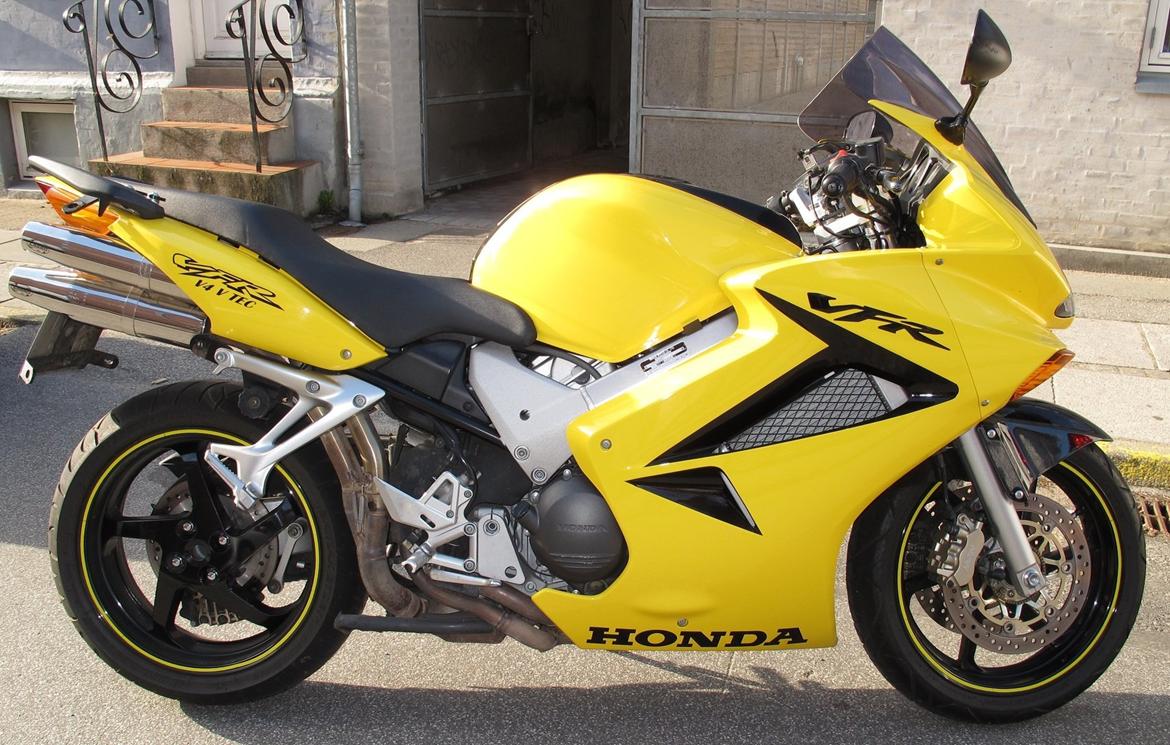 Honda VFR 800 VTEC billede 1