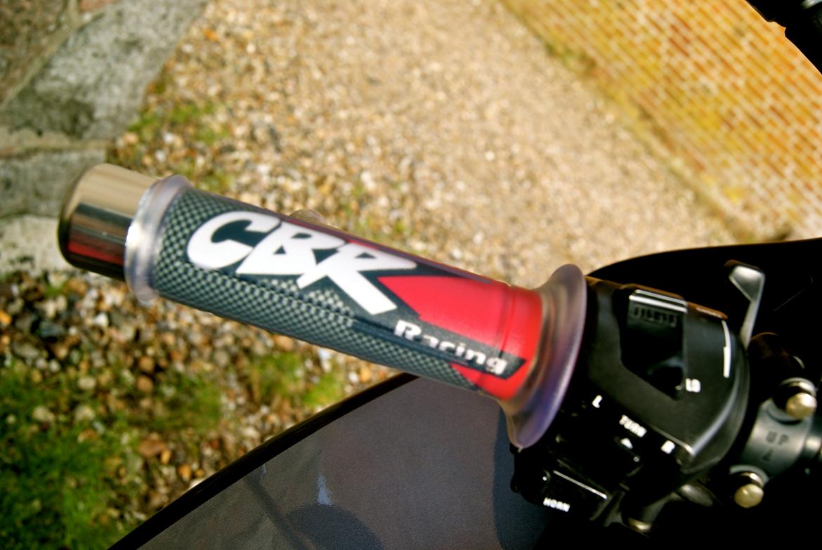 Honda CBR 600 F2  (GIV ET BUD) - Nye håndtag og alu. styrender.. billede 15