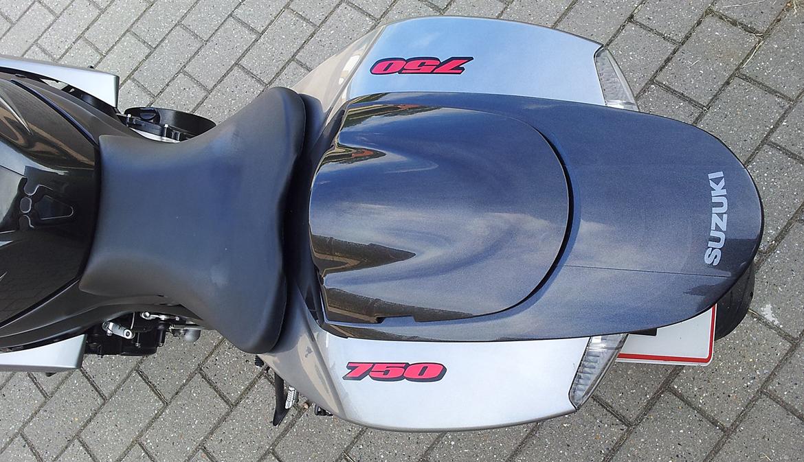 Suzuki GSX 750 R billede 13