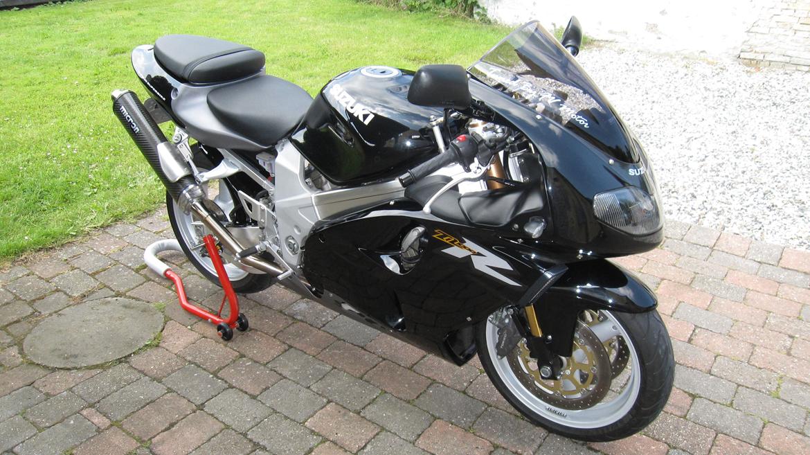 Suzuki TL1000R (Solgt) billede 8