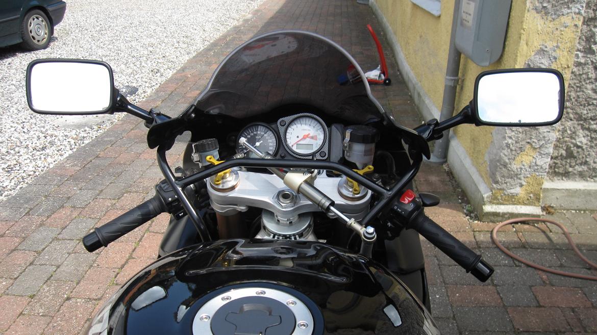 Suzuki TL1000R (Solgt) billede 12