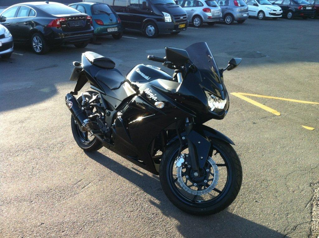 Kawasaki Ninja 250R billede 1