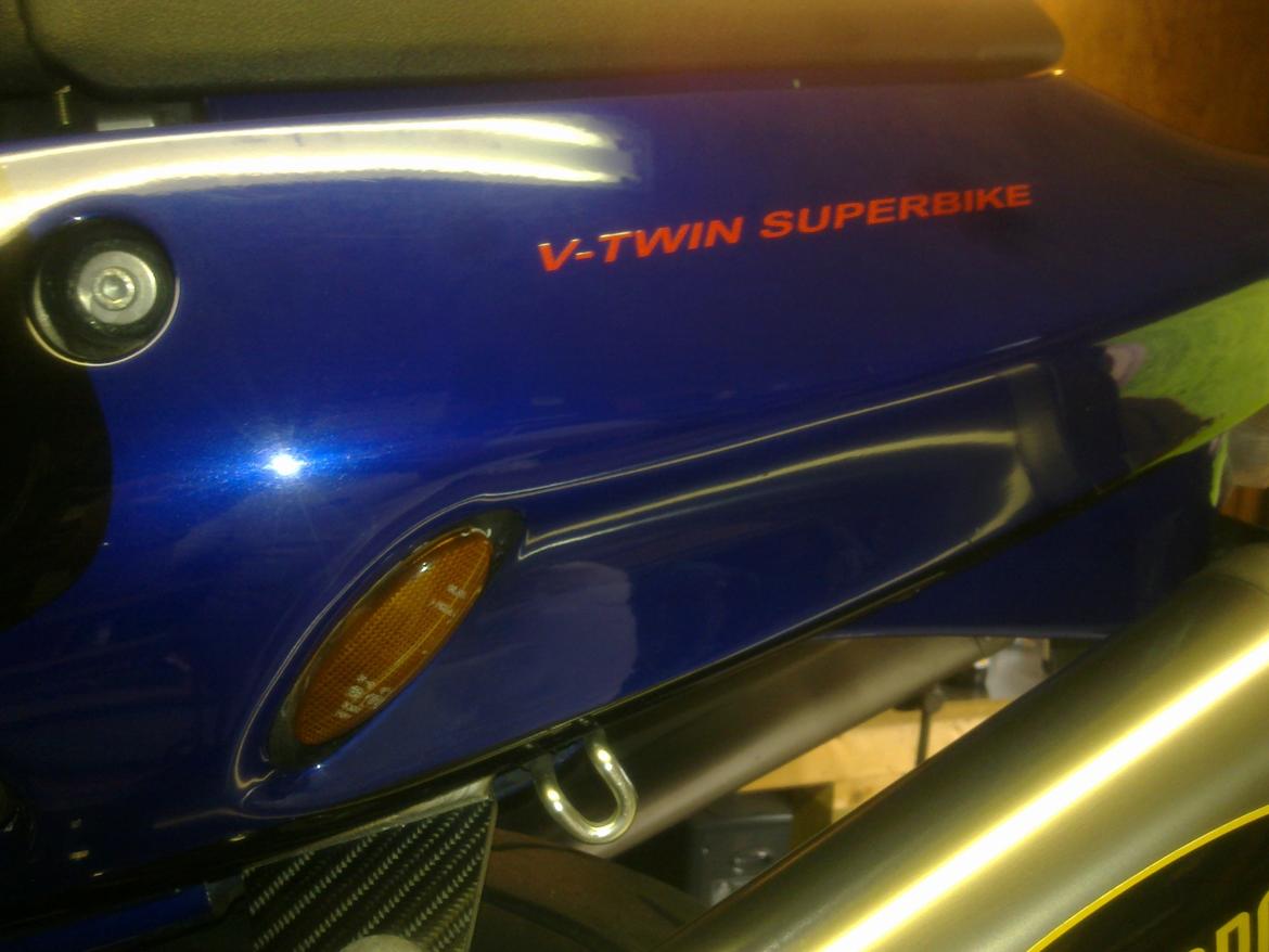 Suzuki TL1000R billede 12