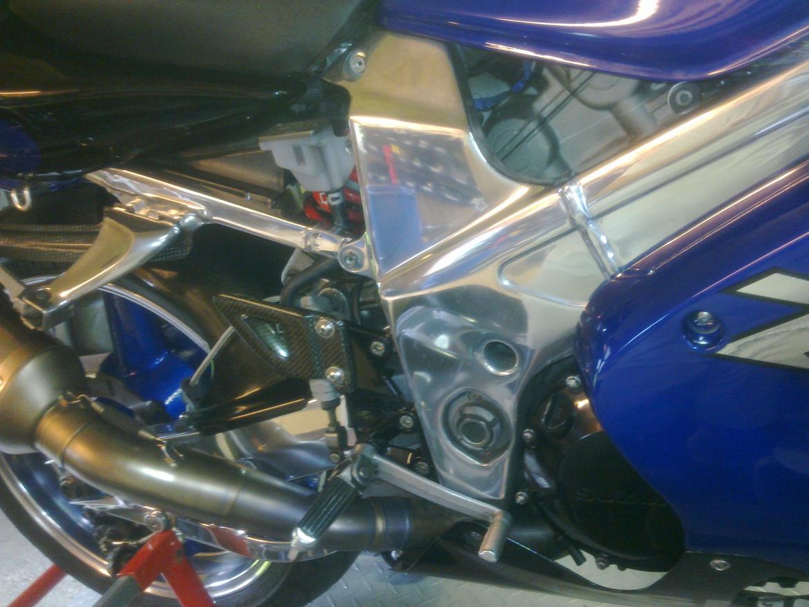Suzuki TL1000R billede 16