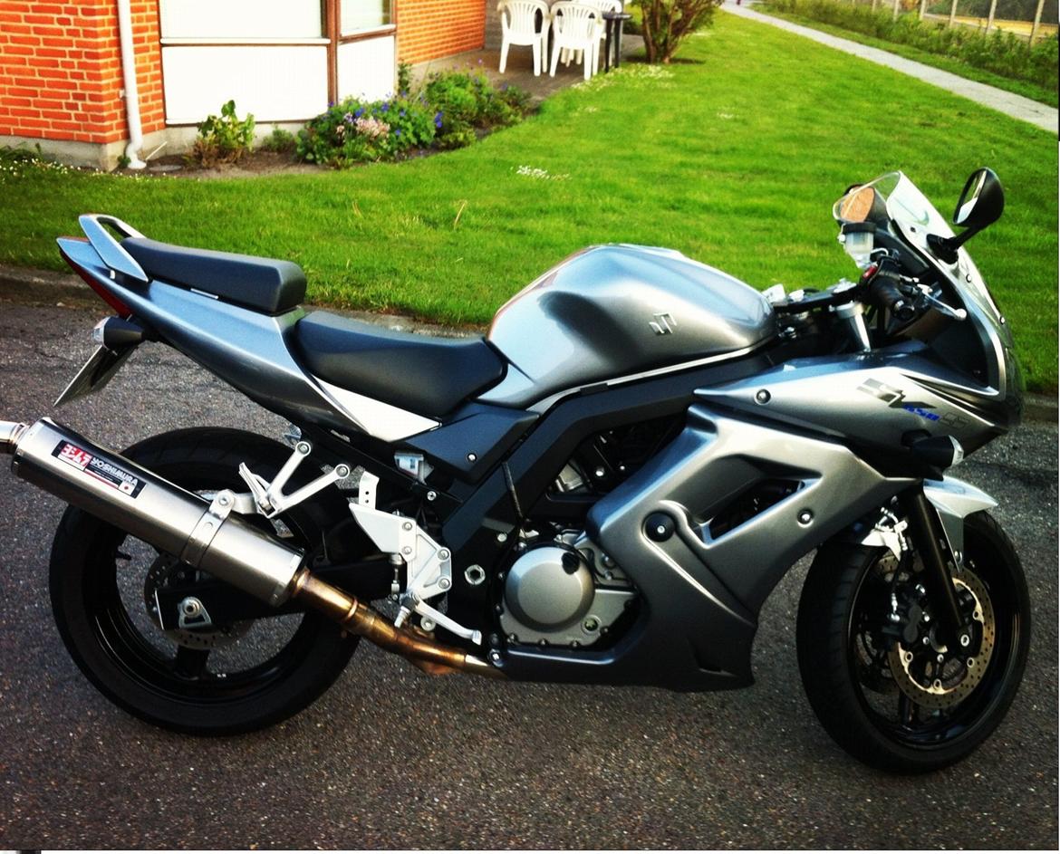 Suzuki SV650S billede 2