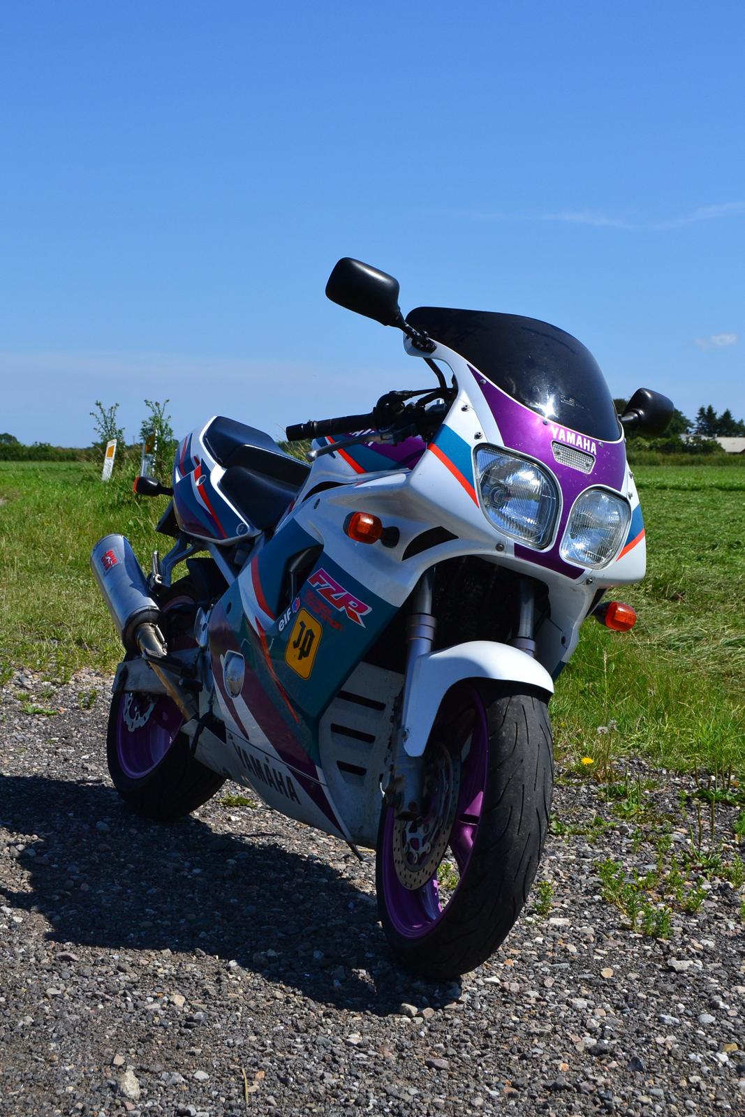 Yamaha FZR 600 R *TIL SALG* billede 1