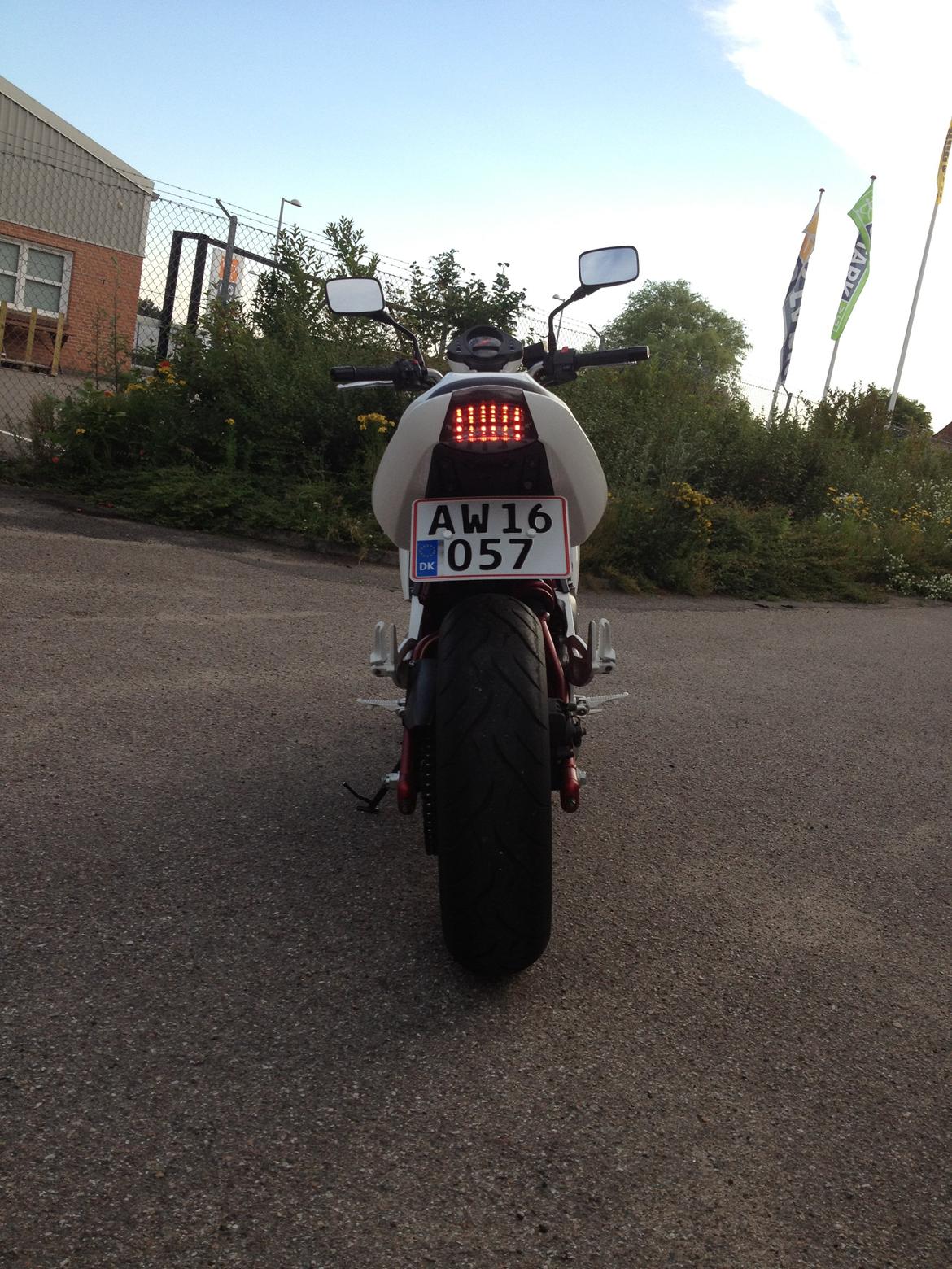 Kawasaki ER6N billede 9