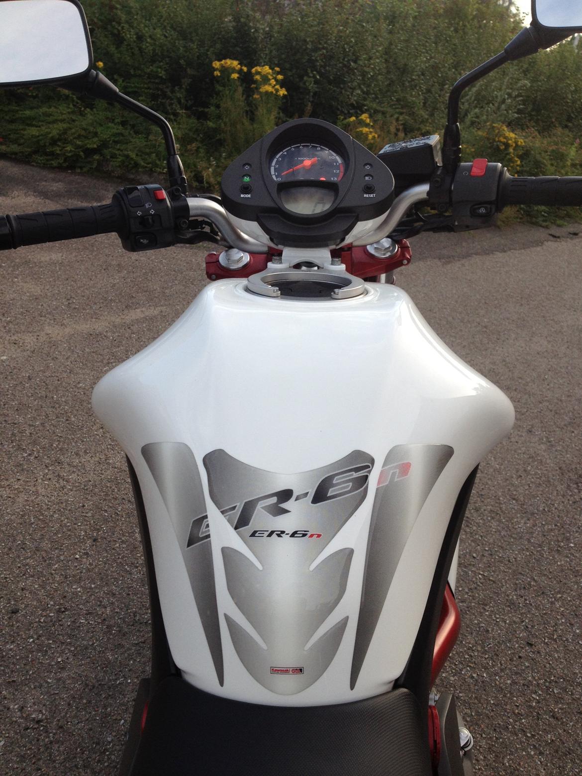 Kawasaki ER6N billede 10